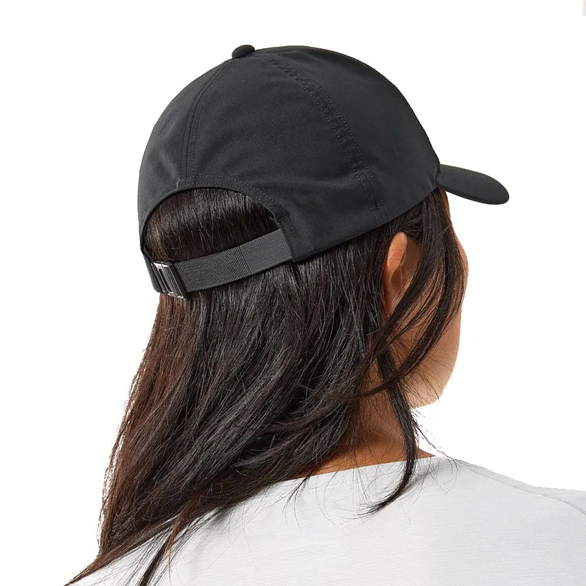 Arc'teryx - Small Bird Hat - Black – The Brokedown Palace Ltd. Arc'teryx - Small Bird Hat - Black – The Brokedown Palace Ltd.