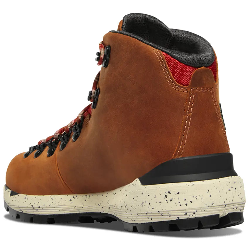 Danner Women's Mountain 600 4.5 in. Chocolate Chip/Golden Oak at Tractor Supply Co Danner Women's Mountain 600 4.5 in. Chocolate Chip/Golden Oak at Tractor Supply Co