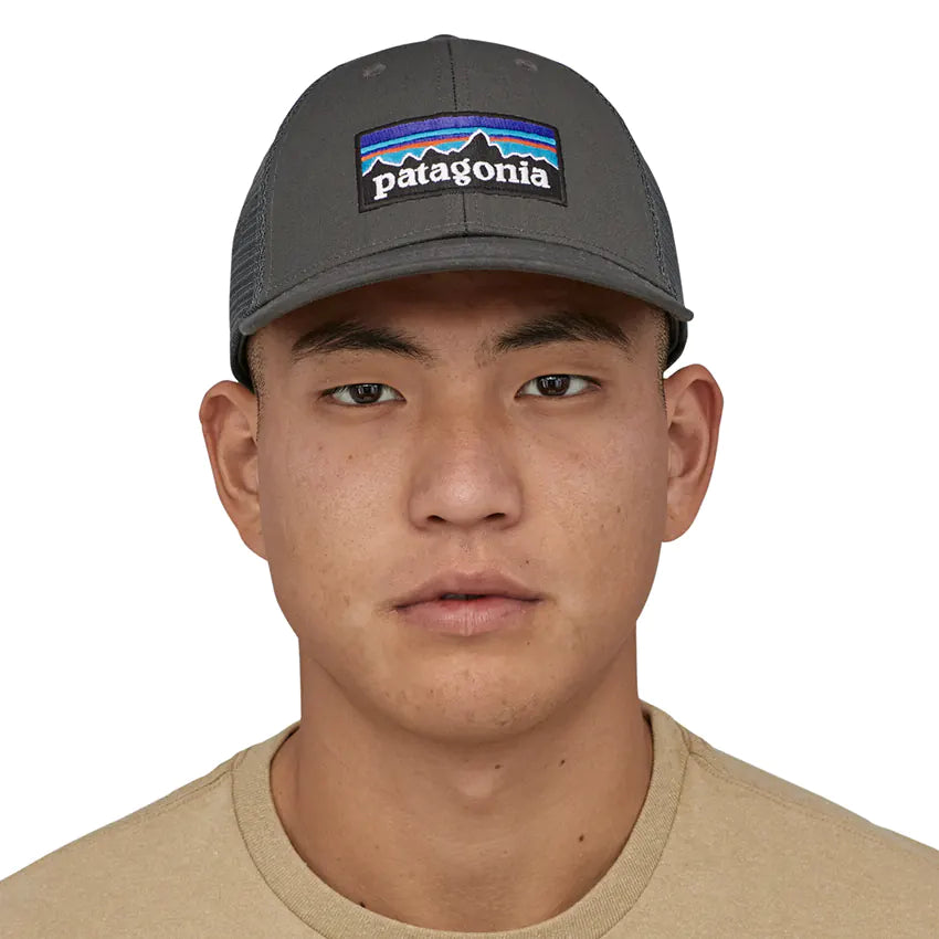 Patagonia - P-6 Logo LoPro Trucker Hat - Forge Grey – The