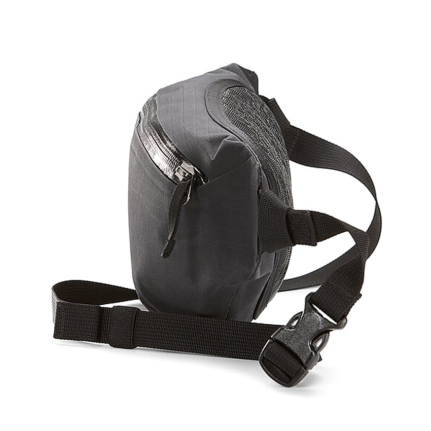 Arc'teryx - Granville Crossbody Bag - Black – The Brokedown Palace